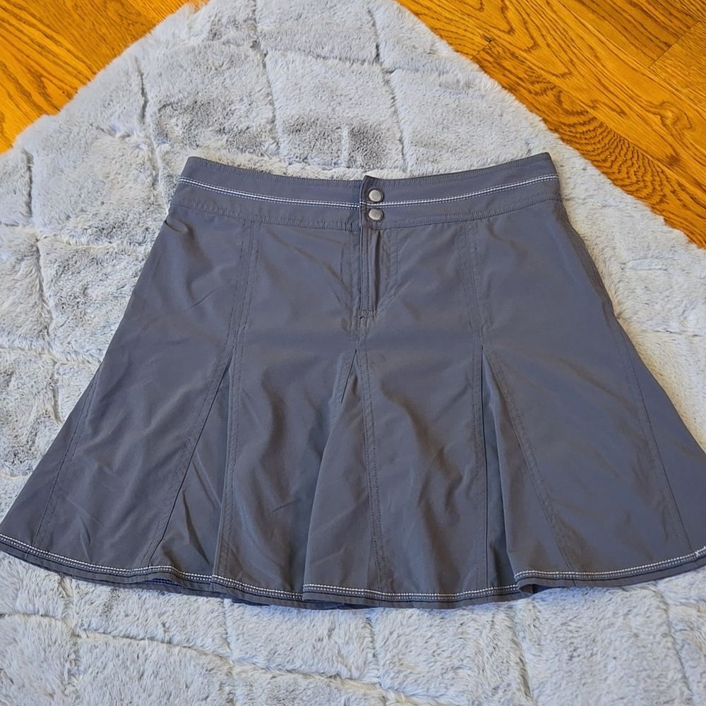 Title Nine Grey Skort, Women's Size 2, Great Condition
